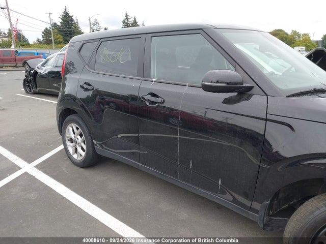 KNDJ33AU8M7147565 KIA Soul