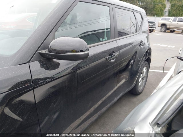 KNDJ33AU8M7147565 KIA Soul