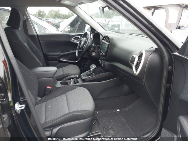 KNDJ33AU8M7147565 KIA Soul