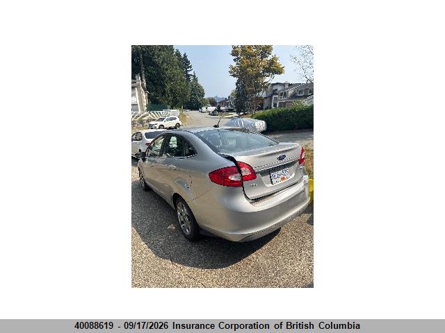 40088619 :رقم المزاد ، 3FADP4CJ2BM205687 vin ، 2011 Ford Fiesta Sel مزاد بيع