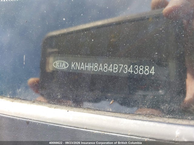 40088622 :رقم المزاد ، KNAHH8A84B7343884 vin ، 2011 Kia Rondo مزاد بيع