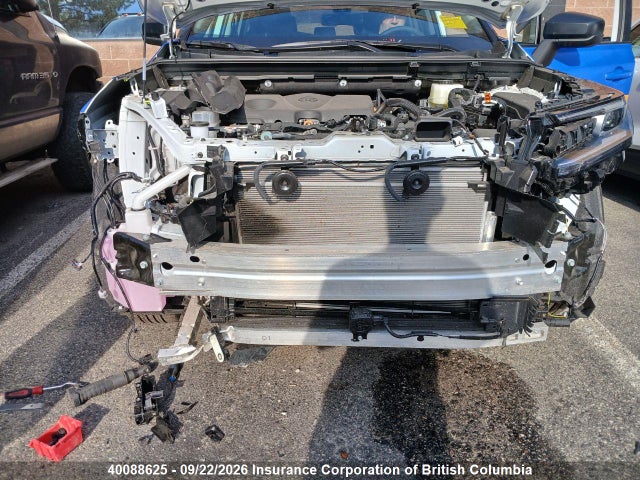 Toyota RAV4 2026 2T36CRAV5TC024697 Image 13