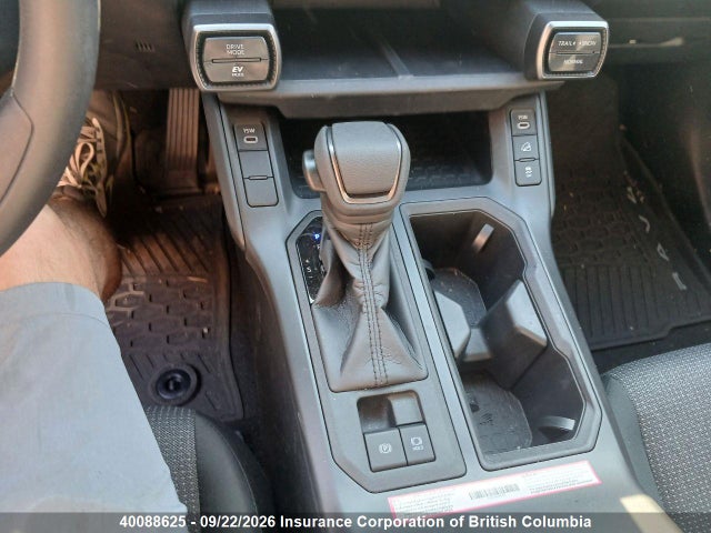 Toyota RAV4 2026 2T36CRAV5TC024697 Image 27