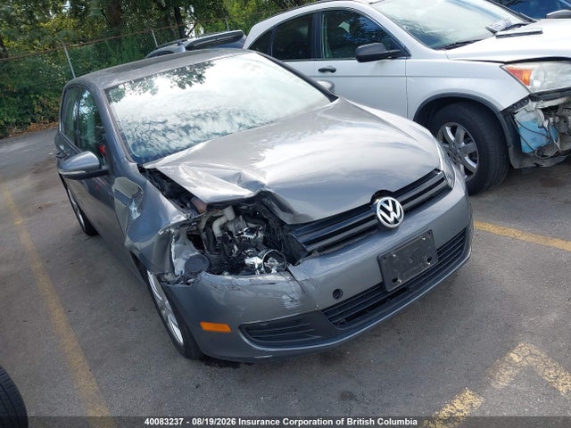 40083237 :رقم المزاد ، WVWDA7AJ1AW223080 vin ، 2010 Volkswagen Golf مزاد بيع