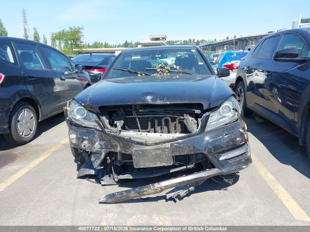 Продажа на аукционе авто 2013 Mercedes-benz C 300 4matic, vin: WDDGF8AB6DA795721, номер лота: 40077722