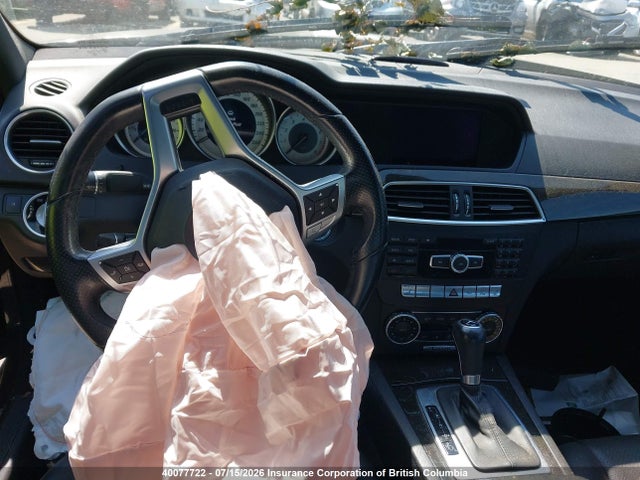 Продажа на аукционе авто 2013 Mercedes-benz C 300 4matic, vin: WDDGF8AB6DA795721, номер лота: 40077722