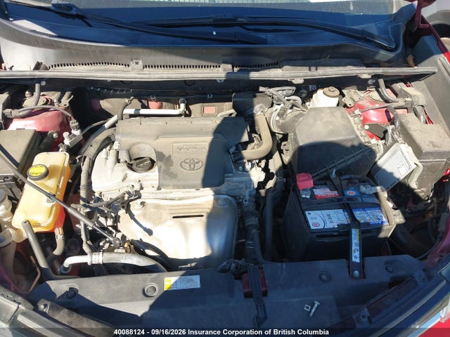 2T3BFREV0JW790722 Toyota RAV4 LE