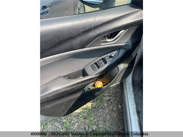 Mazda CX-3 2019 JM1DKFC70K1459100 Image 10