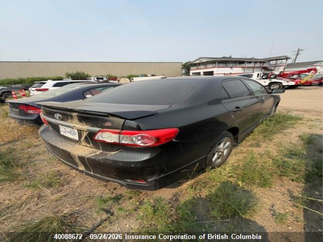 40088672 :رقم المزاد ، 2T1BU4EE9BC582181 vin ، 2011 Toyota Corolla S/le مزاد بيع
