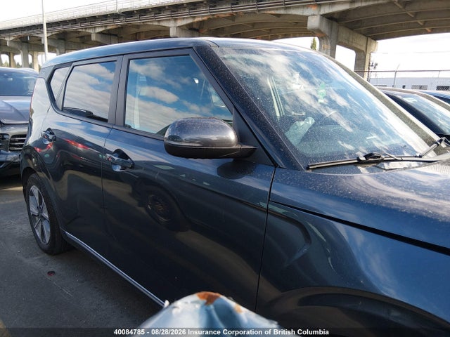 Продаж на аукціоні авто 2021 Kia Soul Ev Premium, vin: KNDJ23A21M7015426, номер лоту: 40084785