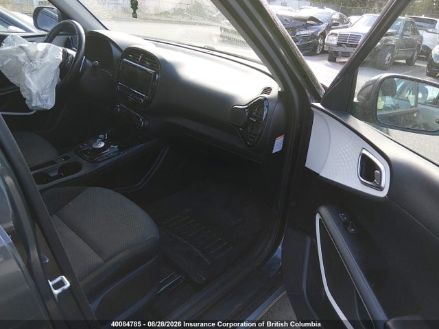Продаж на аукціоні авто 2021 Kia Soul Ev Premium, vin: KNDJ23A21M7015426, номер лоту: 40084785