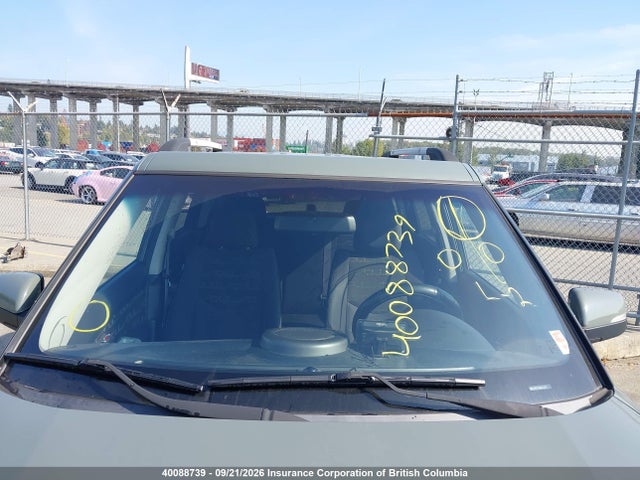 40088739 :رقم المزاد ، KNDJT2A63C7373698 vin ، 2012 Kia Soul مزاد بيع
