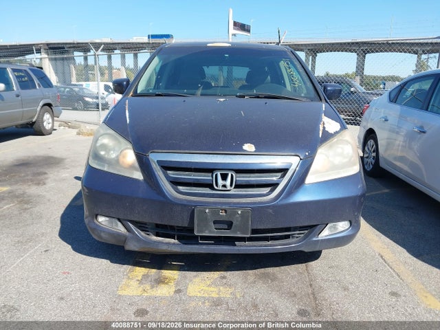 Продажа на аукционе авто 2005 Honda Odyssey Touring, vin: 5FNRL38805B510500, номер лота: 40088751