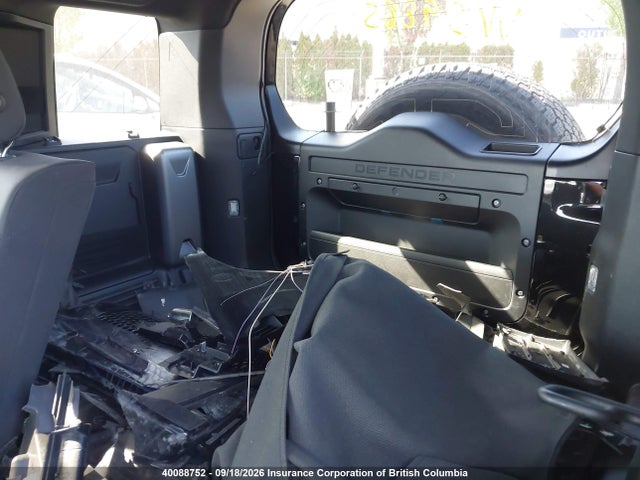 Aukcja sprzedaży 2025 Land Rover Defender 110 S, vin: SALEJ7EX9S2366881, numer aukcji: 40088752