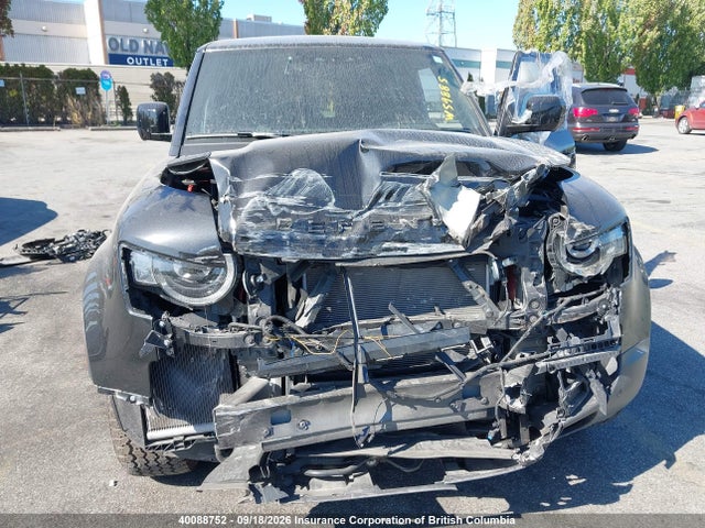 Aukcja sprzedaży 2025 Land Rover Defender 110 S, vin: SALEJ7EX9S2366881, numer aukcji: 40088752