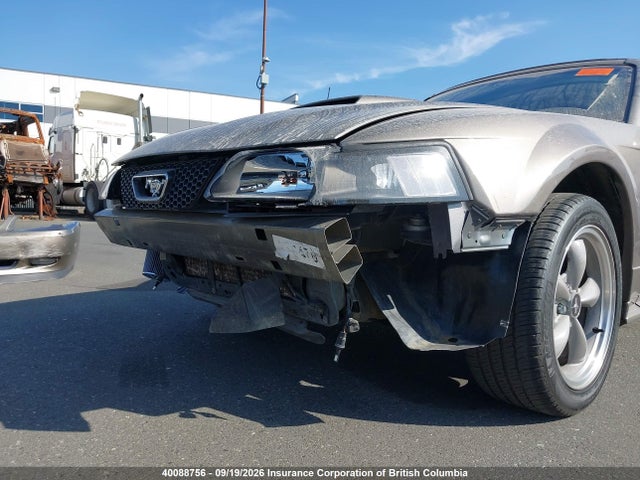 40088756 :رقم المزاد ، 1FAFP45X42F231802 vin ، 2002 Ford Mustang Gt مزاد بيع