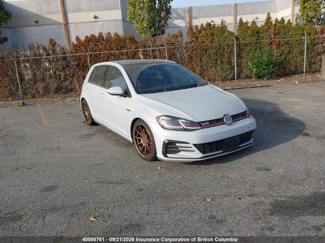 2018 3VW447AUXJM269120 main image