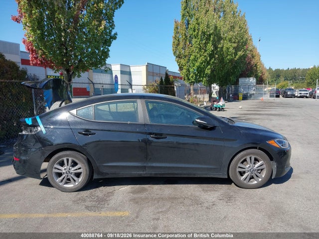 40088764 :رقم المزاد ، KMHD84LF3JU582537 vin ، 2018 Hyundai Elantra Sel/value/limited مزاد بيع