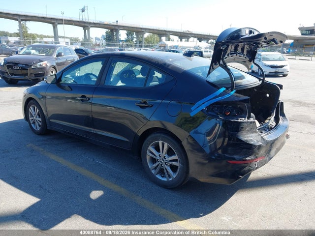 40088764 :رقم المزاد ، KMHD84LF3JU582537 vin ، 2018 Hyundai Elantra Sel/value/limited مزاد بيع