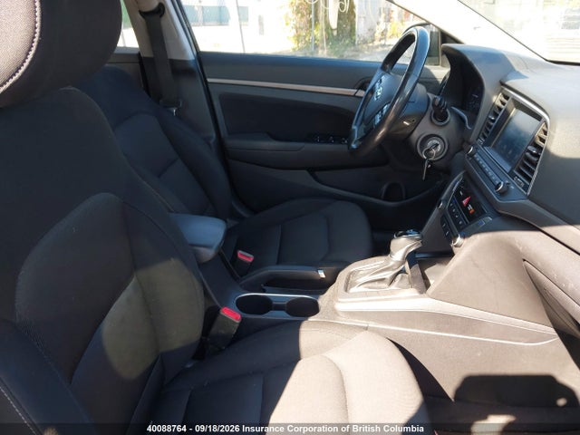 40088764 :رقم المزاد ، KMHD84LF3JU582537 vin ، 2018 Hyundai Elantra Sel/value/limited مزاد بيع