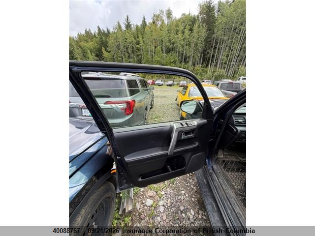 Auction sale of the 2017 Toyota 4runner Sr5 Prem/ltdl/trail/trd, vin: JTEBU5JR9H5476488, lot number: 40088767