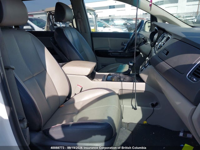 KNDMC5C12J6353252 KIA Sedona Ex/sx