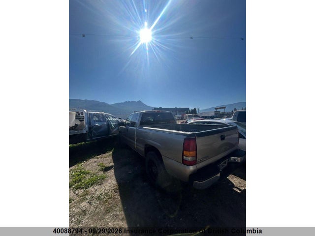 Продажа на аукционе авто 2001 Gmc New Sierra K1500, vin: 1GTEK19VX1Z126738, номер лота: 40088794