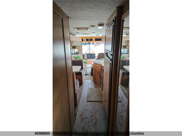 Auction sale of the 1997 Freightliner Chassis X Line Motor Home, vin: 4UZ6XFBC4VC899026, lot number: 40088800