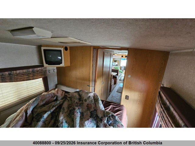 Auction sale of the 1997 Freightliner Chassis X Line Motor Home, vin: 4UZ6XFBC4VC899026, lot number: 40088800