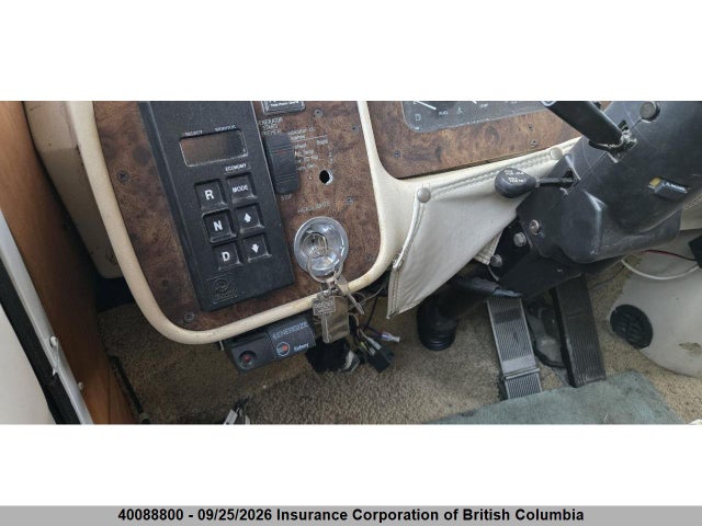 Auction sale of the 1997 Freightliner Chassis X Line Motor Home, vin: 4UZ6XFBC4VC899026, lot number: 40088800