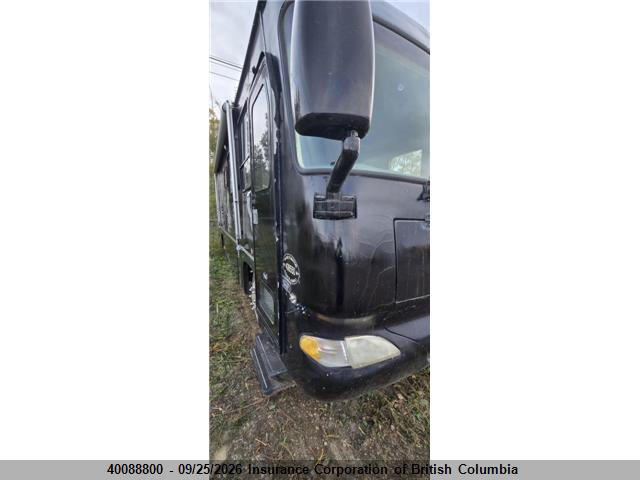 Auction sale of the 1997 Freightliner Chassis X Line Motor Home, vin: 4UZ6XFBC4VC899026, lot number: 40088800