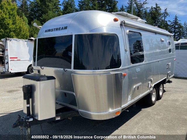 Airstream Globetrotter 2022 1STKNYG2XNJ561258 Image 2