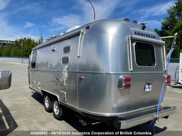 Airstream Globetrotter 2022 1STKNYG2XNJ561258 Image 3