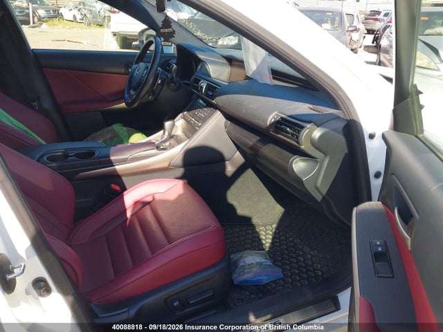 Lexus Is 300 300 2019 JTHC81D20K5037478 Image 5