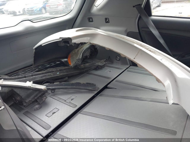 Продажа на аукционе авто 2014 Toyota Matrix, vin: 2T1KU4EE5EC130426, номер лота: 40088836