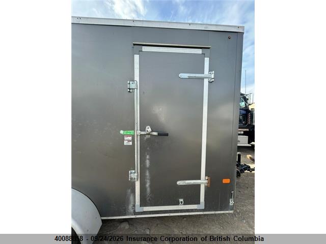 Auction sale of the 2026 Rainbow Box Trailer, vin: 2RGBC1423T2000714, lot number: 40088858