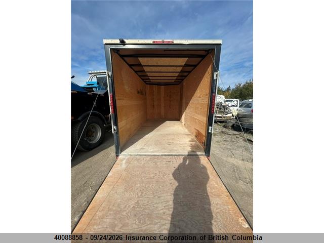 Auction sale of the 2026 Rainbow Box Trailer, vin: 2RGBC1423T2000714, lot number: 40088858