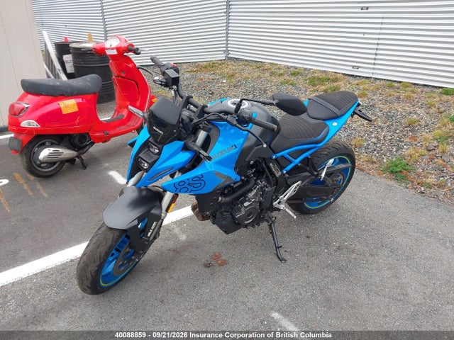 Suzuki Gsx800 R 2023 JS1EM11B0P7100188 Image 2