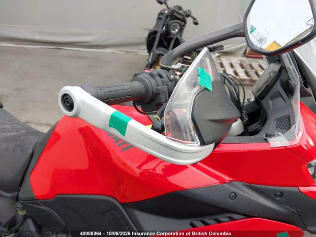 Ducati Multistrada V2/v2 S 2025 ZDMAAU9T2SB000972 Image 17