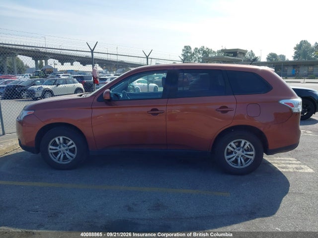 JA4AZ2A30EZ605874 Mitsubishi Outlander Es