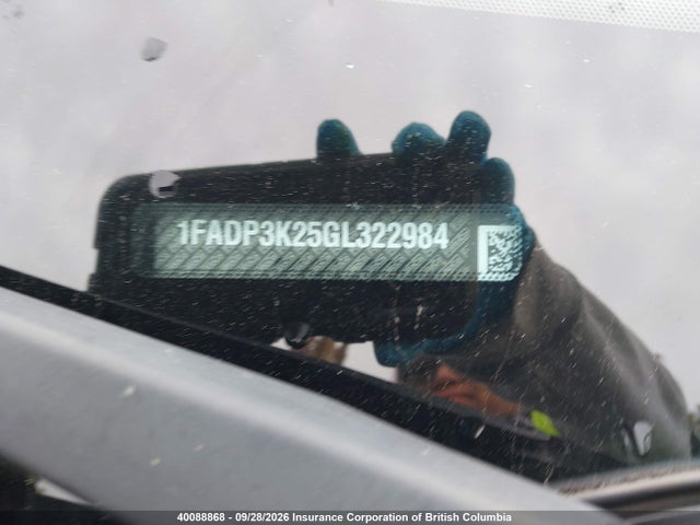 40088868 :رقم المزاد ، 1FADP3K25GL322984 vin ، 2016 Ford Focus مزاد بيع