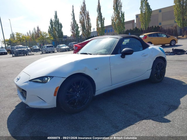 Mazda Mx-5 Soft Top Gs-p 2025 JM1NDAC79S0657164 Image 2