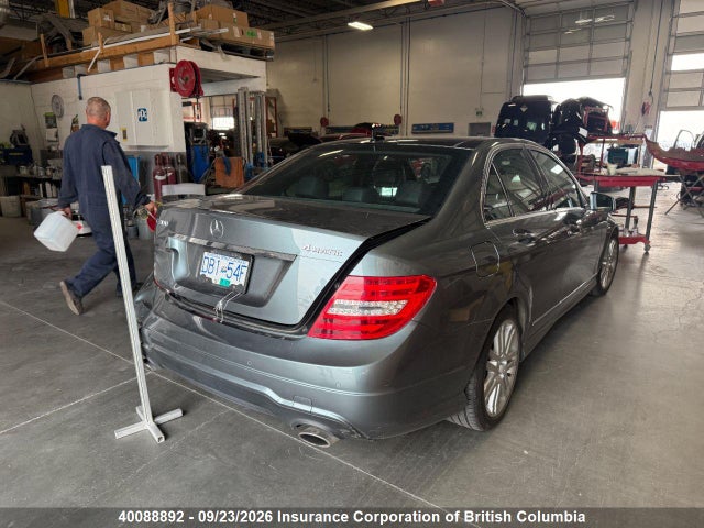 Aukcja sprzedaży 2012 Mercedes-benz C 300 4mati, vin: WDDGF8BB3CA607914, numer aukcji: 40088892