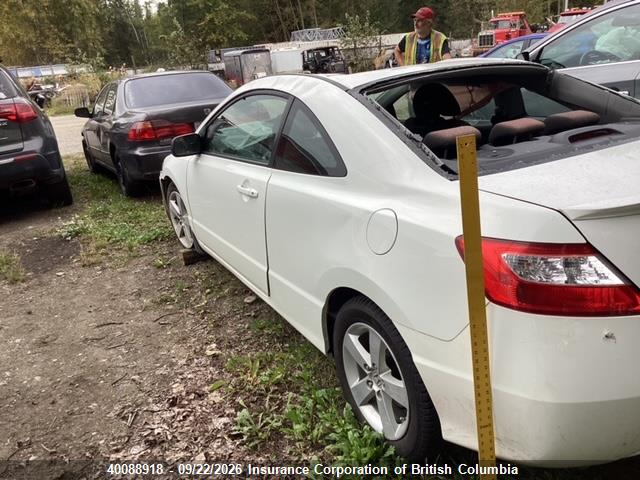 40088918 :رقم المزاد ، 2HGFG12698H011617 vin ، 2008 Honda Civic مزاد بيع