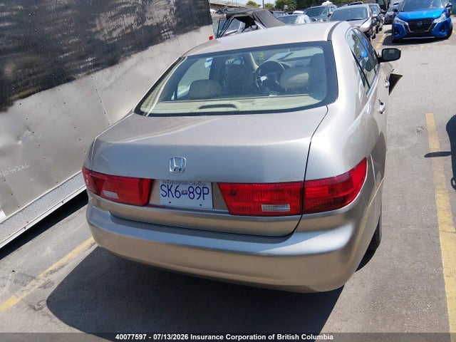 40077597 :رقم المزاد ، 1HGCM56675A800016 vin ، 2005 Honda Accord Ex مزاد بيع