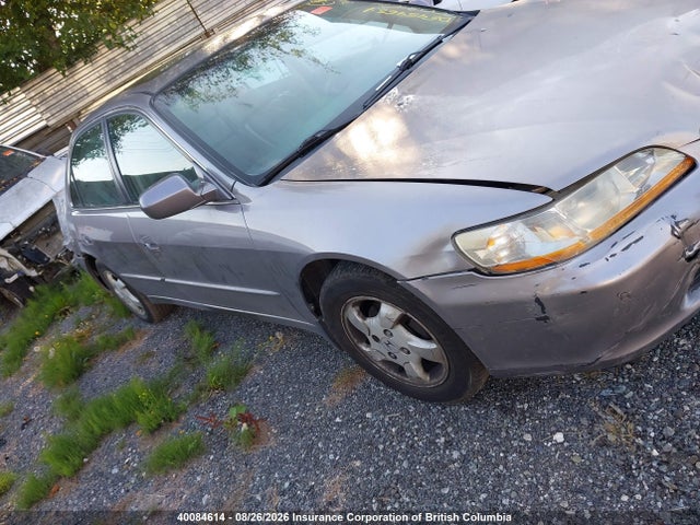 Продажа на аукционе авто 2000 Honda Accord Ex, vin: 1HGCG5669YA802426, номер лота: 40084614