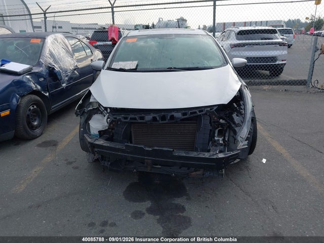 40085788 :رقم المزاد ، KNAFX4A86F5435082 vin ، 2015 Kia Forte Ex مزاد بيع
