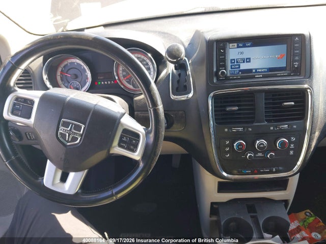 40088164 :رقم المزاد ، 2D4RN4DGXBR762030 vin ، 2011 Dodge Grand Caravan Express مزاد بيع