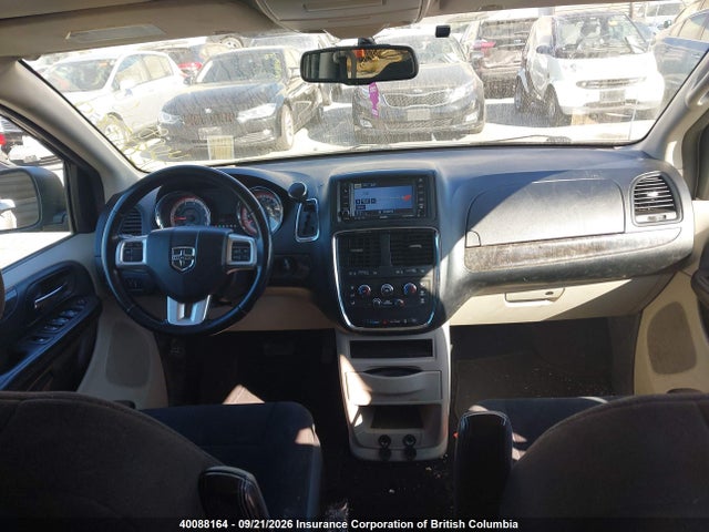 40088164 :رقم المزاد ، 2D4RN4DGXBR762030 vin ، 2011 Dodge Grand Caravan Express مزاد بيع