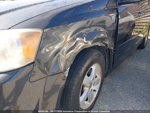 40088164 :رقم المزاد ، 2D4RN4DGXBR762030 vin ، 2011 Dodge Grand Caravan Express مزاد بيع
